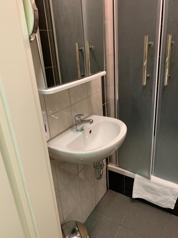 Messe Hotel Wanner Neuhausen auf den Fildern Eksteriør bilde
